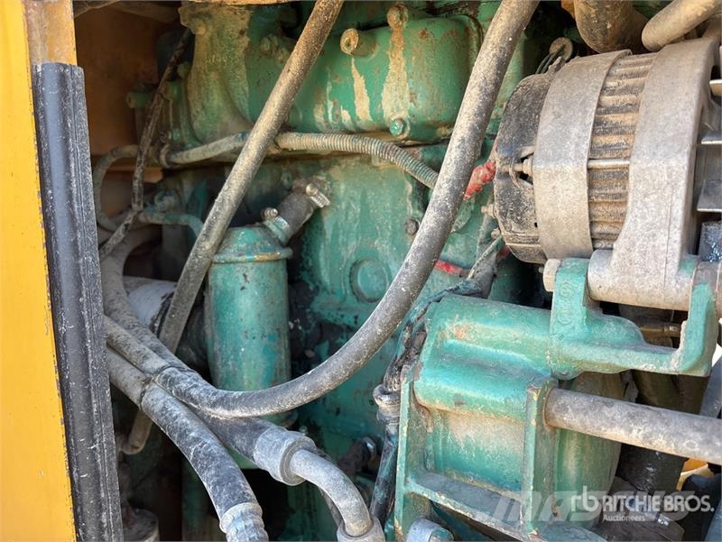 Volvo BM L70 Wheel Loader لوادر بعجل