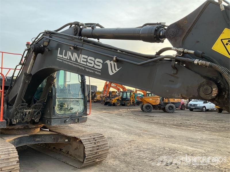 Volvo EC140EL Kāpurķēžu ekskavatori