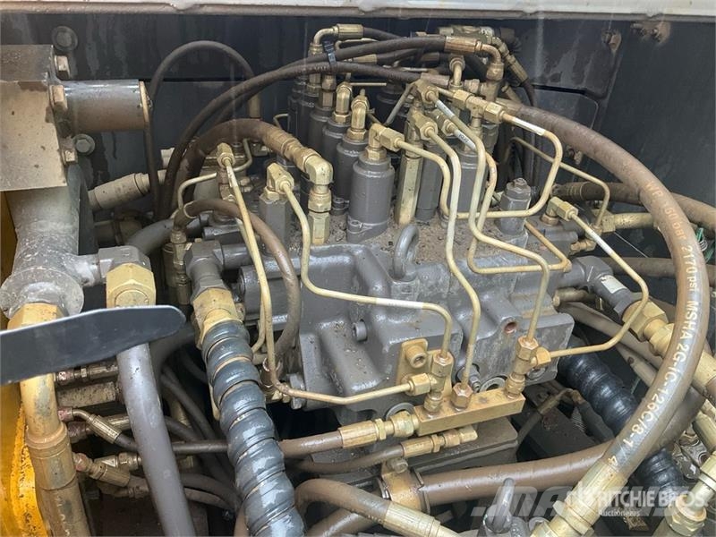 Volvo EC140EL Bagri goseničarji