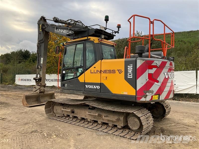Volvo EC140EL Bageri guseničari