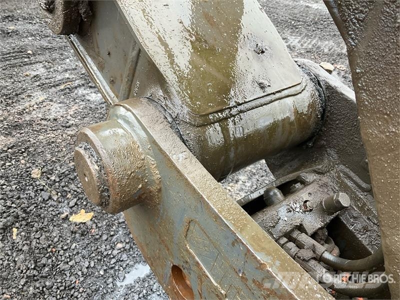 Volvo EC140EL Bagri goseničarji