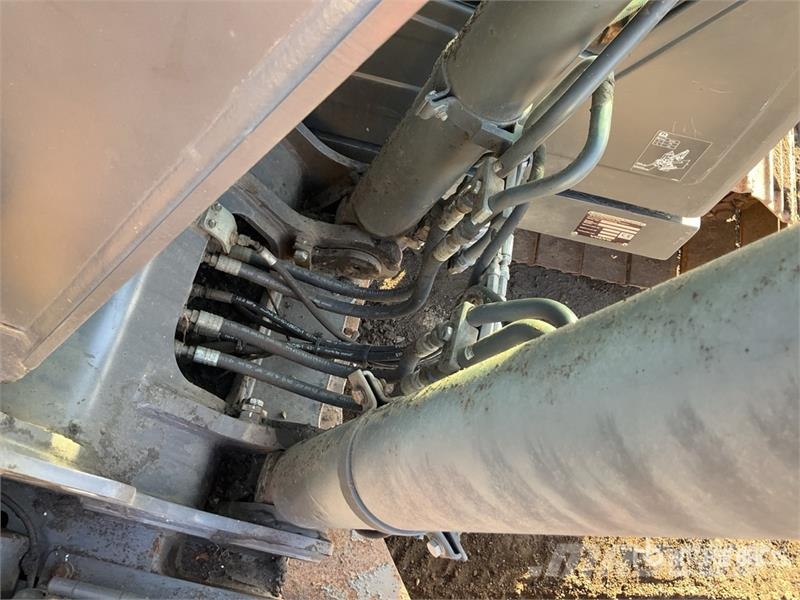 Volvo EC140EL Bageri gusjeničari