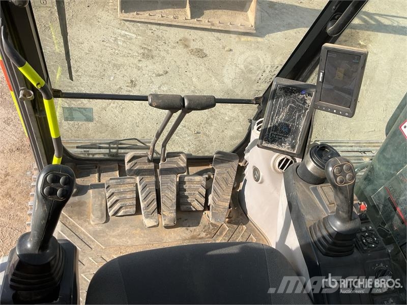 Volvo EC140EL 대형 굴삭기 29톤 이상
