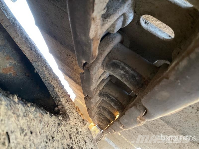 Volvo EC140EL Kāpurķēžu ekskavatori