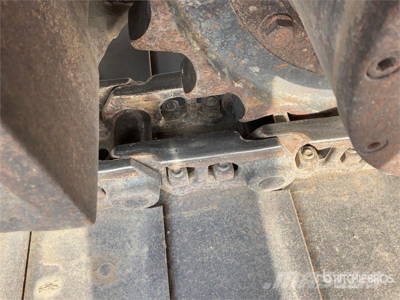Volvo EC140EL 대형 굴삭기 29톤 이상