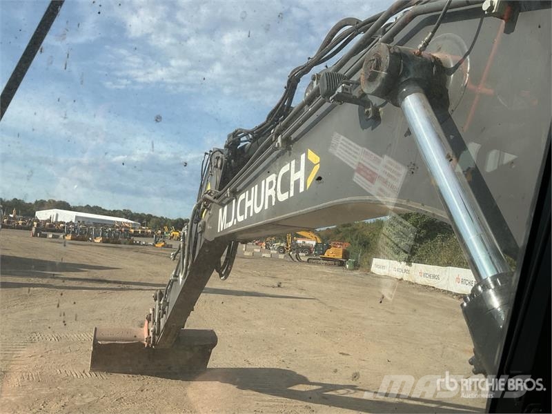 Volvo EC140EL 대형 굴삭기 29톤 이상