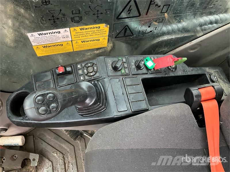 Volvo EC140EL Bagri goseničarji