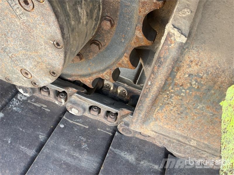 Volvo EC140EL 대형 굴삭기 29톤 이상