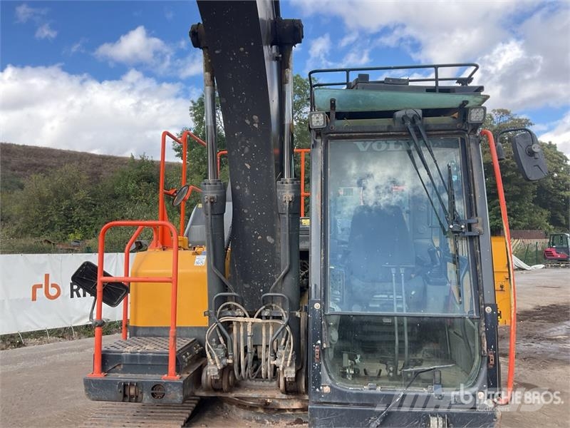 Volvo EC140EL Raupenbagger