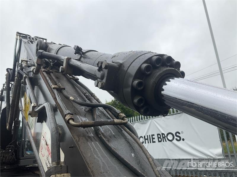Volvo EC140EL Bagri goseničarji