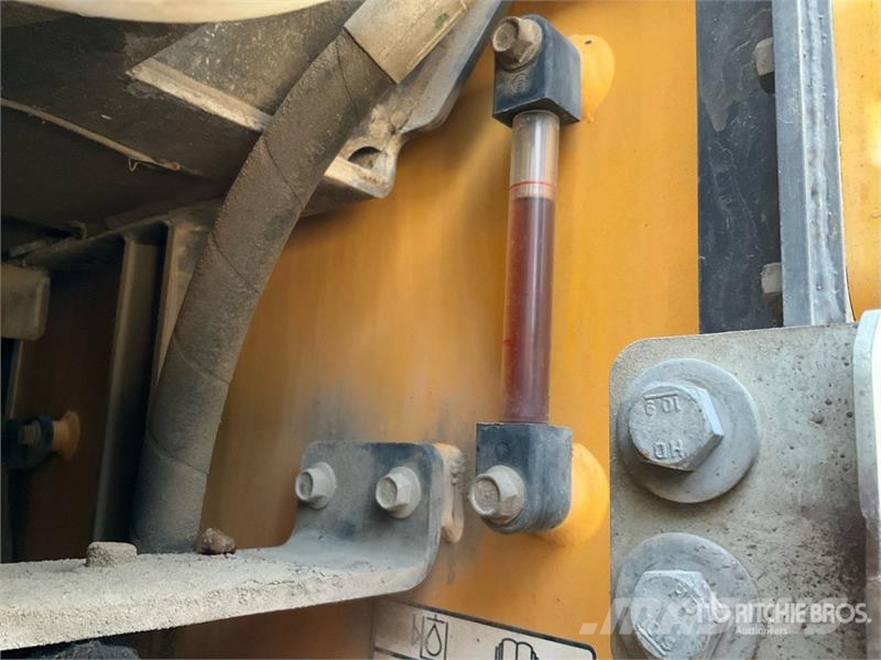 Volvo EC140EL Kāpurķēžu ekskavatori