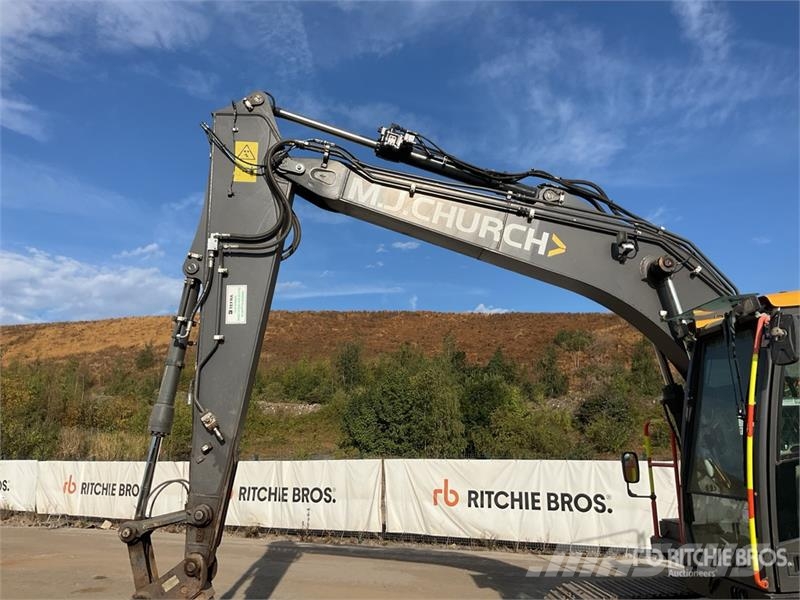 Volvo EC140EL 대형 굴삭기 29톤 이상