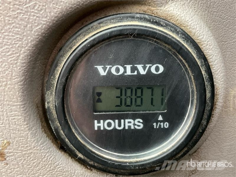 Volvo EC140EL Bagri goseničarji