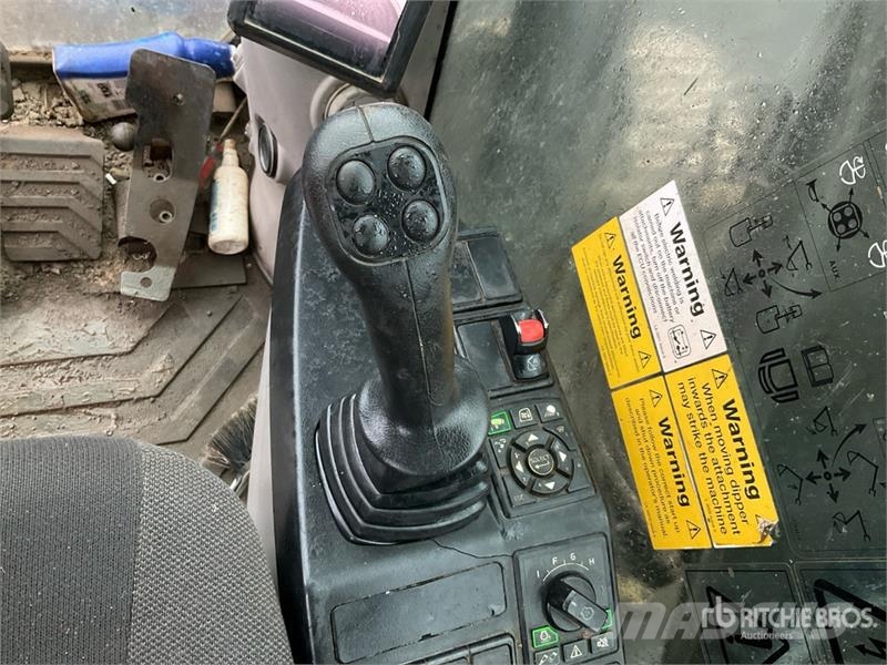 Volvo EC140EL Bagri goseničarji