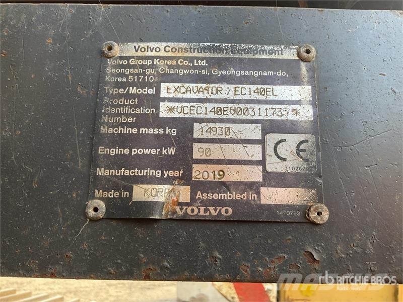 Volvo EC140EL 대형 굴삭기 29톤 이상