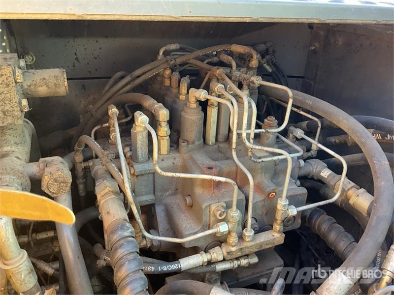 Volvo EC140EL Bageri gusjeničari