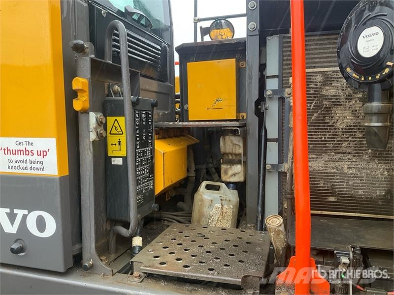 Volvo EC140EL Bagri goseničarji