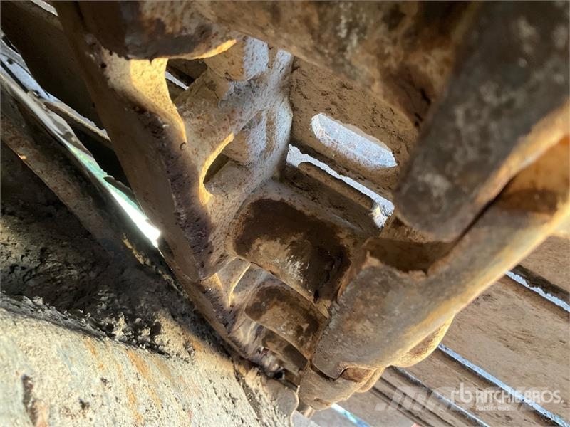 Volvo EC140EL Kāpurķēžu ekskavatori
