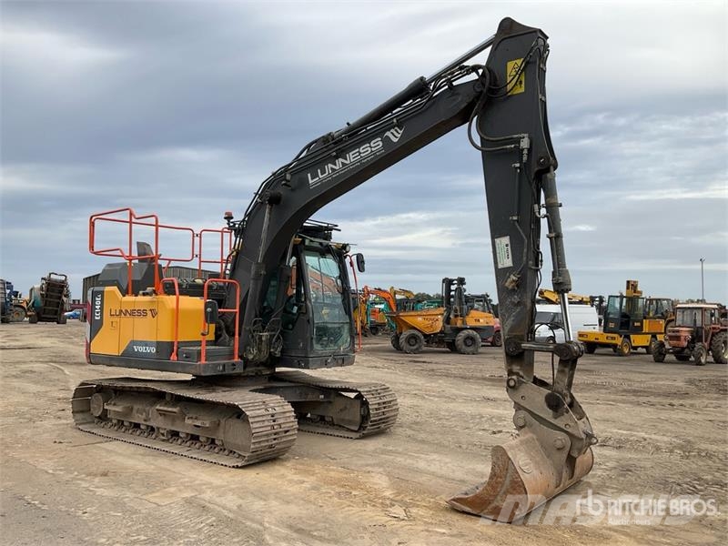 Volvo EC140EL Bageri guseničari