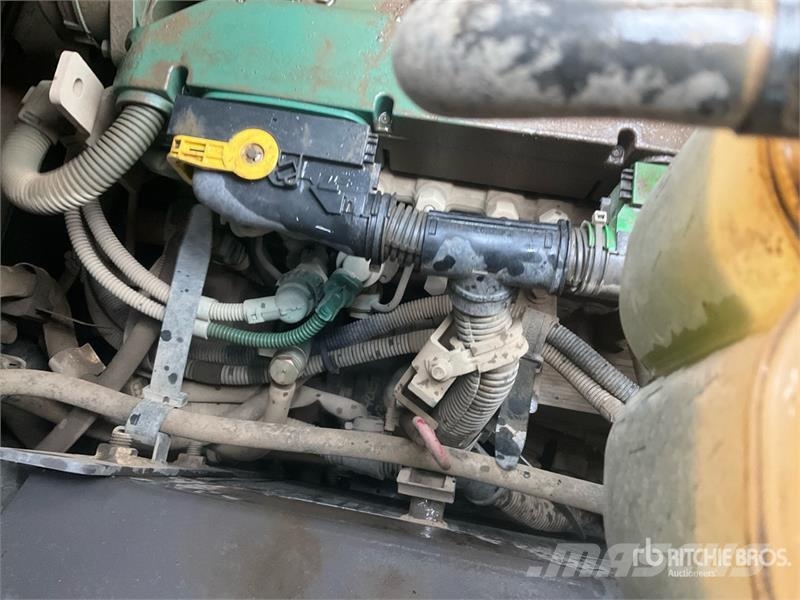 Volvo EC140EL Bagri goseničarji