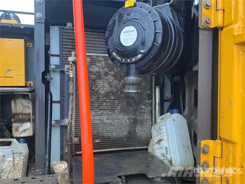 Volvo EC140EL Bagri goseničarji