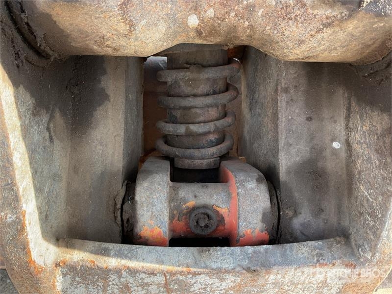 Volvo EC140EL 대형 굴삭기 29톤 이상