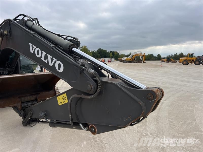 Volvo EC200EL Pelle Sur Chenilles Tracked Excavator Pelle sur chenilles