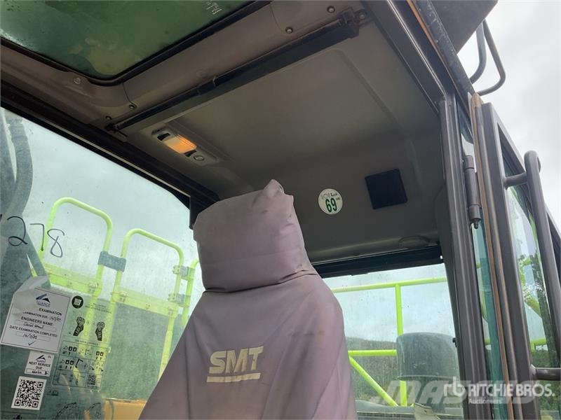 Volvo EC200EL Tracked Excavator Excavadoras de cadenas
