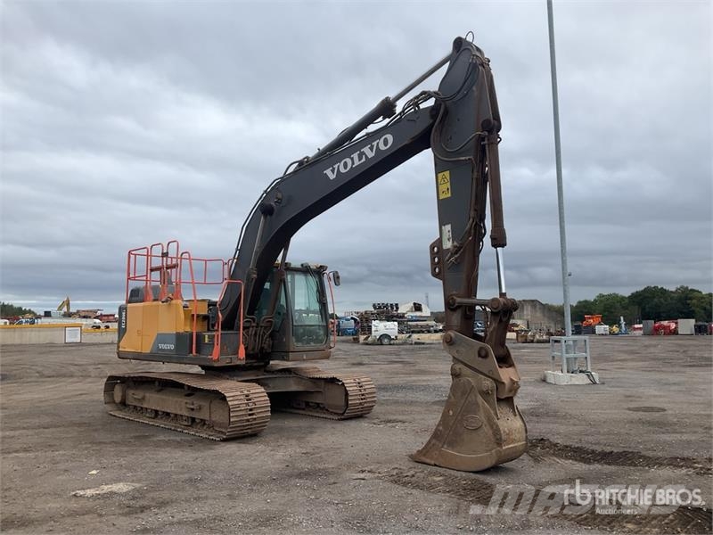 Volvo EC200EL Tracked Excavator 대형 굴삭기 29톤 이상