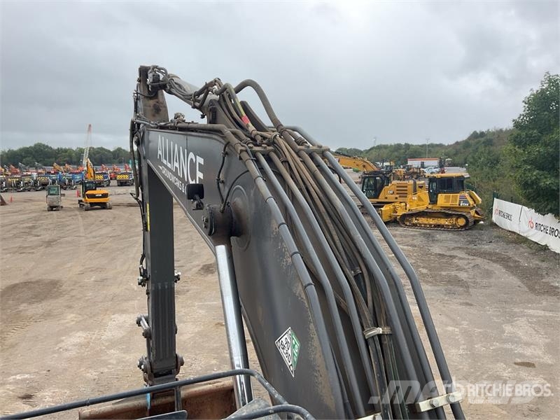 Volvo EC200EL Tracked Excavator Excavadoras de cadenas