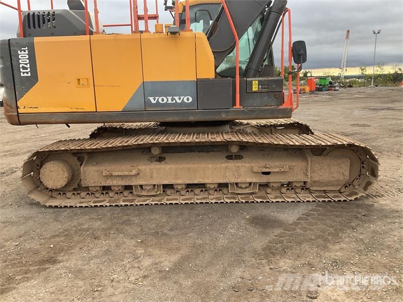 Volvo EC200EL Tracked Excavator 대형 굴삭기 29톤 이상