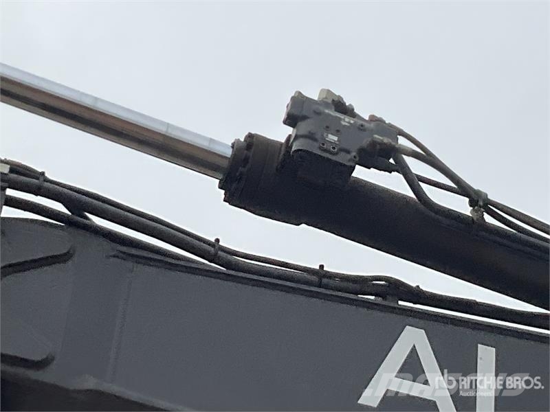 Volvo EC200EL Tracked Excavator Excavadoras de cadenas