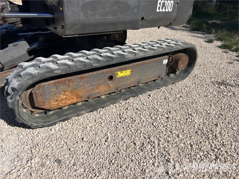 Volvo EC20D Mini-Pelle Mini Excavator حفارات صغيرة أقل من 7 طن (حفارات صغيرة)