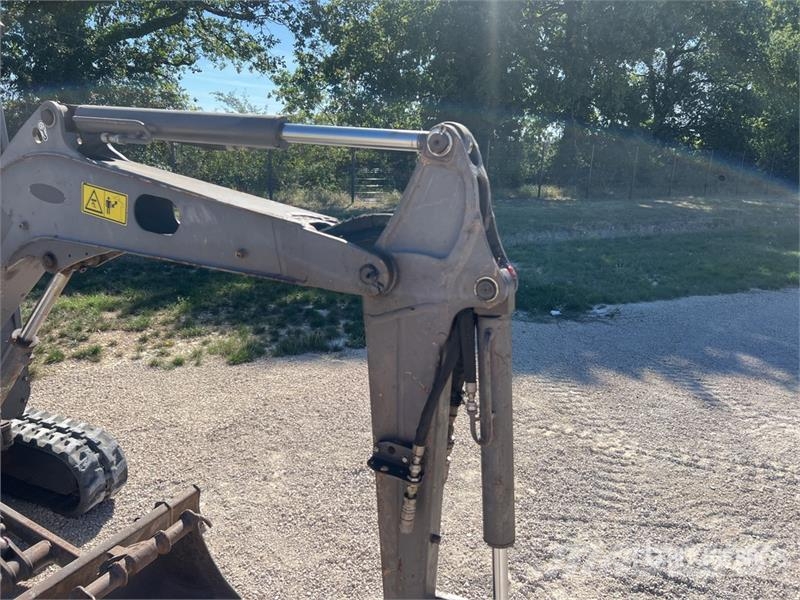 Volvo EC20D Mini-Pelle Mini Excavator حفارات صغيرة أقل من 7 طن (حفارات صغيرة)