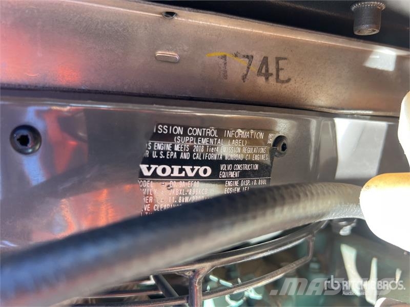 Volvo EC20D Mini-Pelle Mini Excavator حفارات صغيرة أقل من 7 طن (حفارات صغيرة)