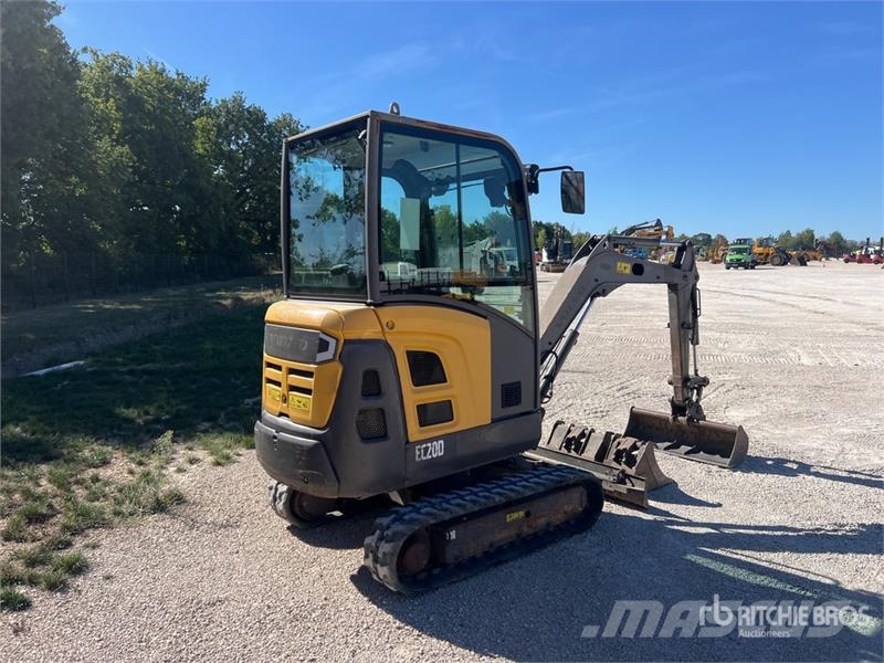 Volvo EC20D Mini-Pelle Mini Excavator حفارات صغيرة أقل من 7 طن (حفارات صغيرة)