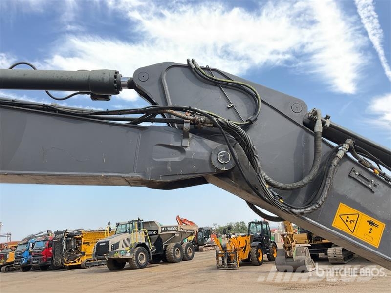 Volvo EC220EL 대형 굴삭기 29톤 이상