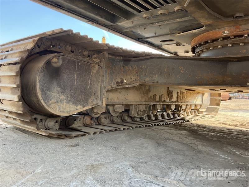 Volvo EC220EL 대형 굴삭기 29톤 이상