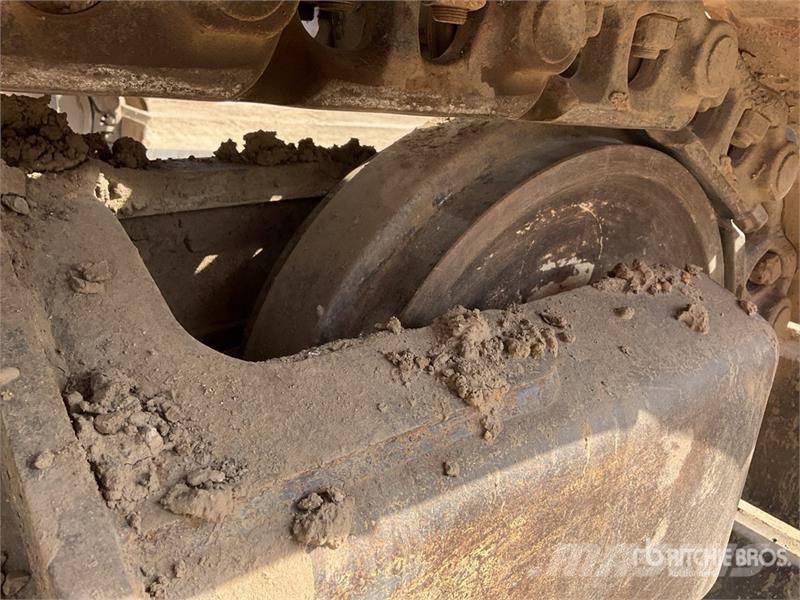 Volvo EC220EL 대형 굴삭기 29톤 이상