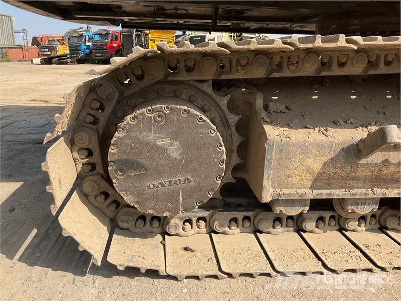 Volvo EC220EL 대형 굴삭기 29톤 이상