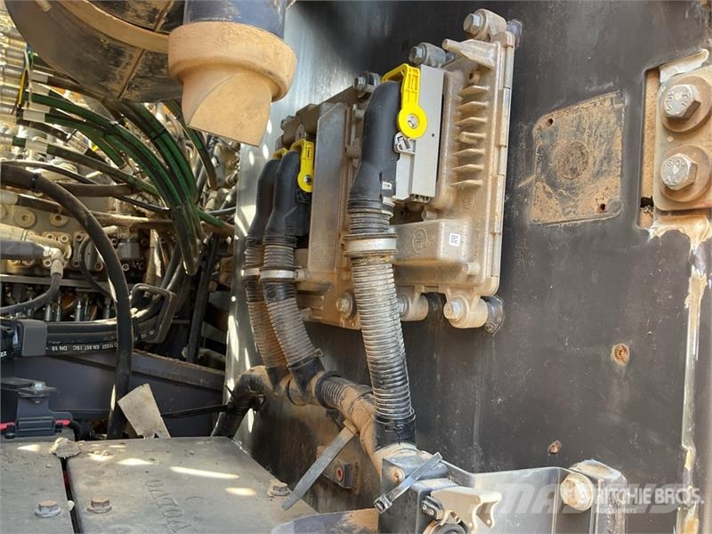 Volvo EC220EL 대형 굴삭기 29톤 이상