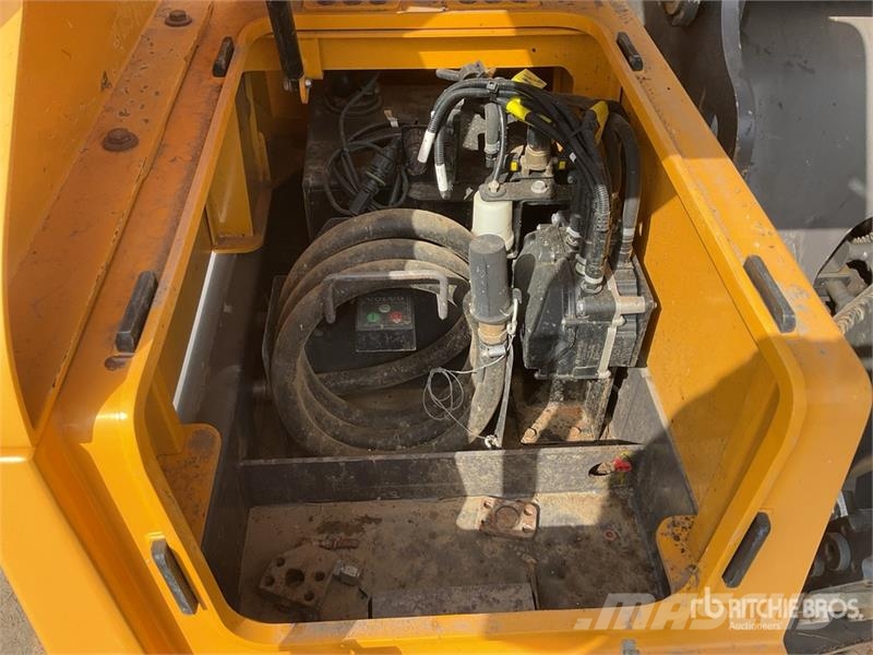 Volvo EC220EL 대형 굴삭기 29톤 이상