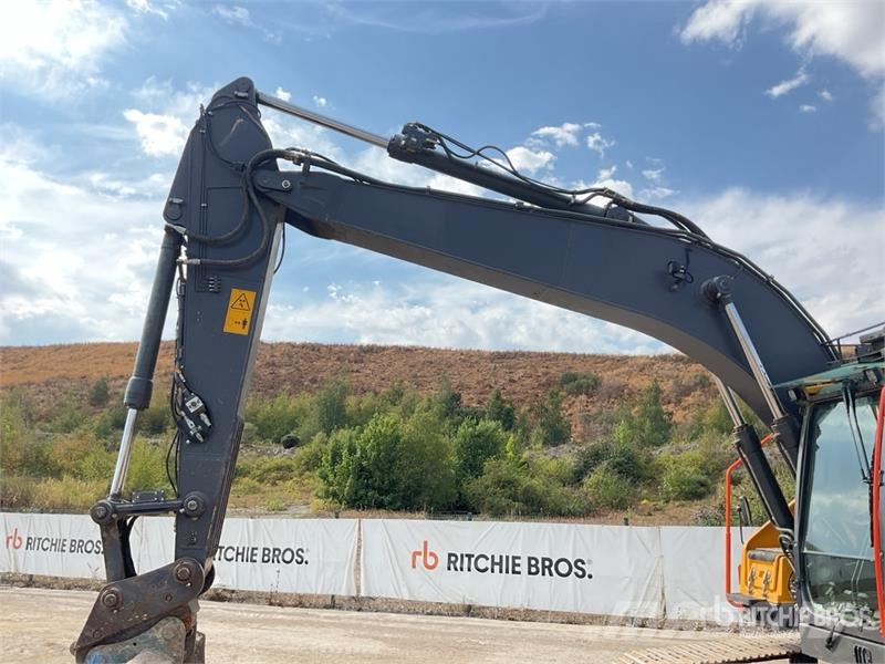 Volvo EC220EL 대형 굴삭기 29톤 이상