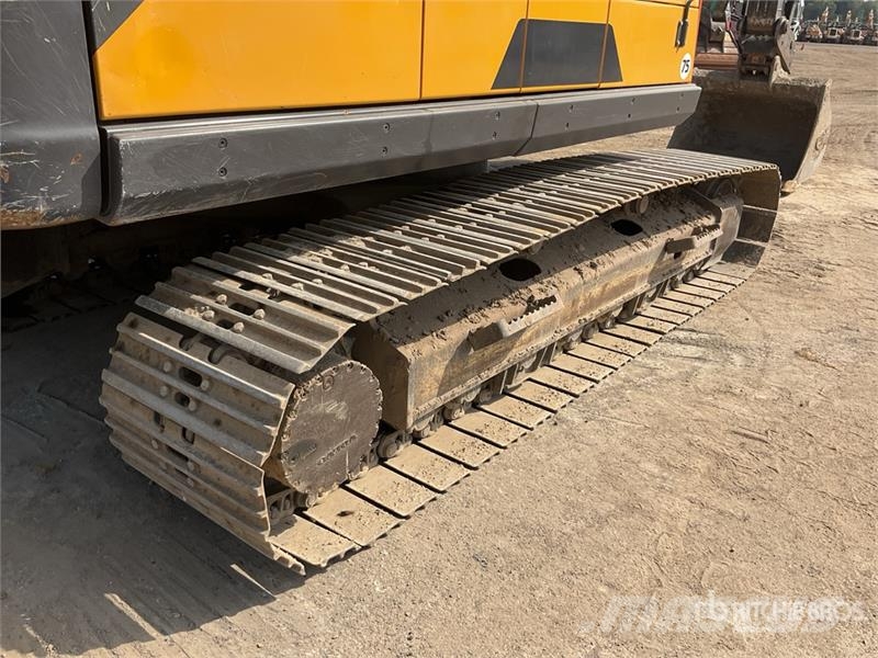 Volvo EC220EL 대형 굴삭기 29톤 이상