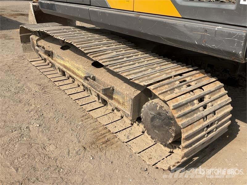 Volvo EC220EL 대형 굴삭기 29톤 이상