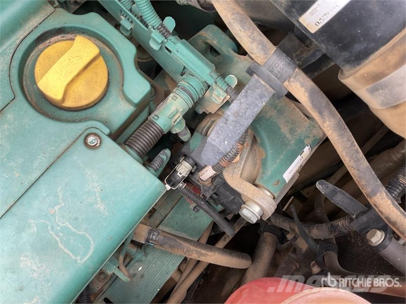 Volvo EC220EL 대형 굴삭기 29톤 이상