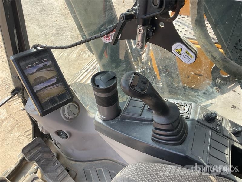 Volvo EC220EL 대형 굴삭기 29톤 이상