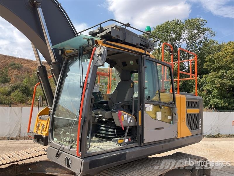 Volvo EC220EL Tracked Excavator Vikšriniai ekskavatoriai
