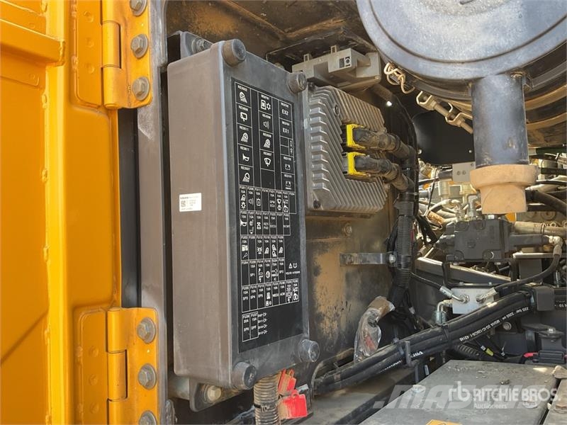 Volvo EC220EL Tracked Excavator Vikšriniai ekskavatoriai