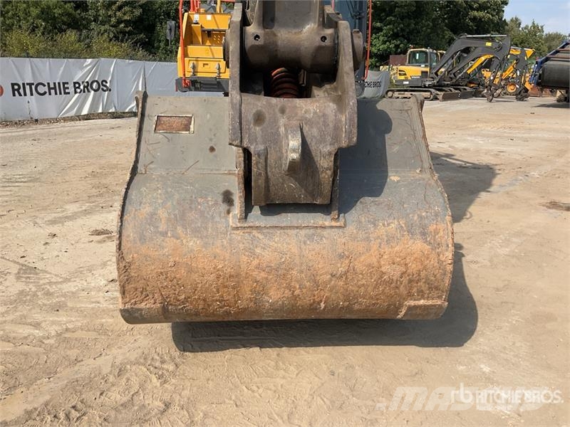 Volvo EC250EL 대형 굴삭기 29톤 이상